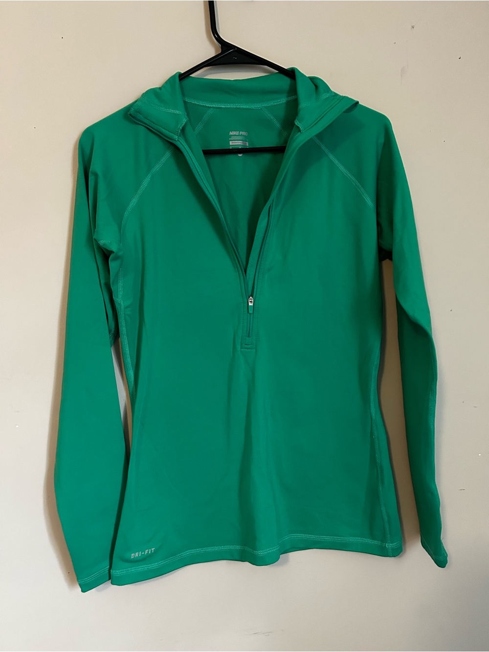 Nike Kelly Green Long-Sleeve Half-Zip Hoodie Top